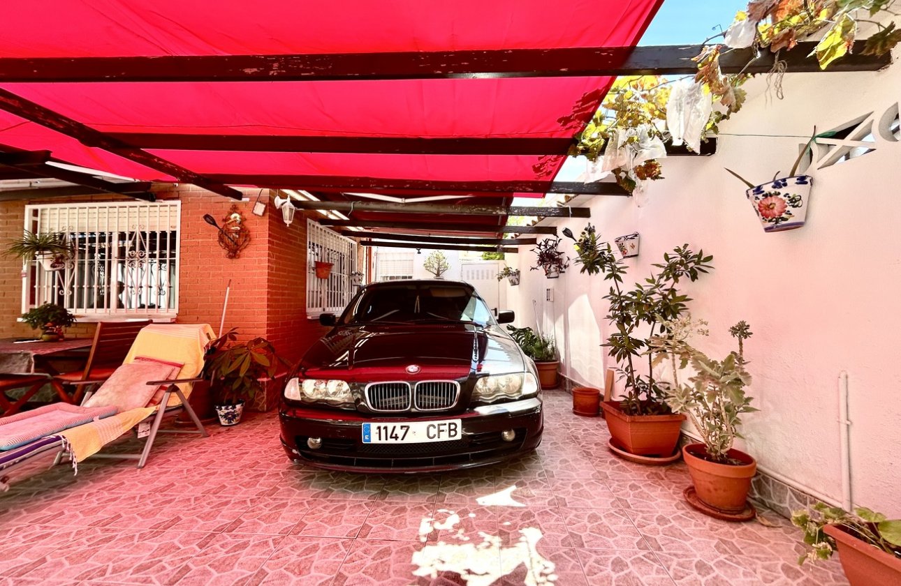 Herverkoop - Town House -
Los Altos - Costa Blanca
