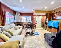 Herverkoop - Town House -
Los Altos - Costa Blanca