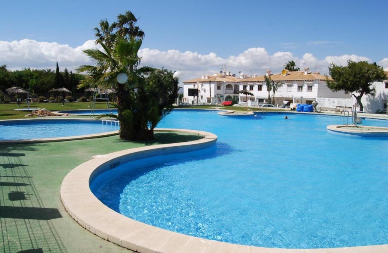 Herverkoop - Town House -
Los Balcones - Costa Blanca