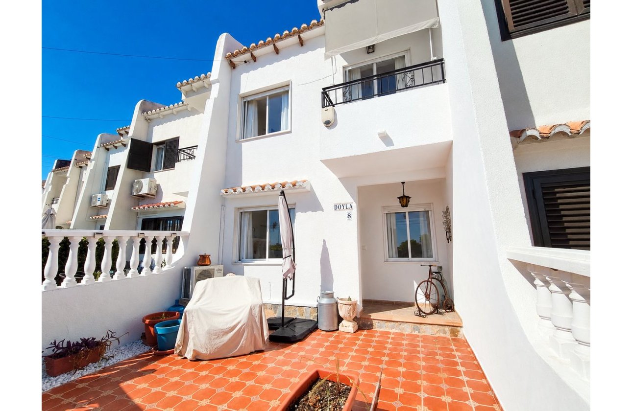 Herverkoop - Town House -
Los Balcones - Costa Blanca