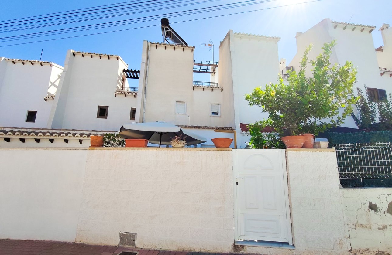 Herverkoop - Town House -
Los Balcones - Costa Blanca