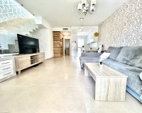 Herverkoop - Town House -
Los Dolses - Inland