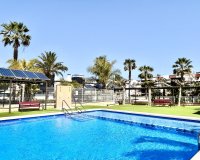 Herverkoop - Town House -
Los Dolses - Inland