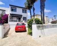 Herverkoop - Town House -
Los Dolses - Inland