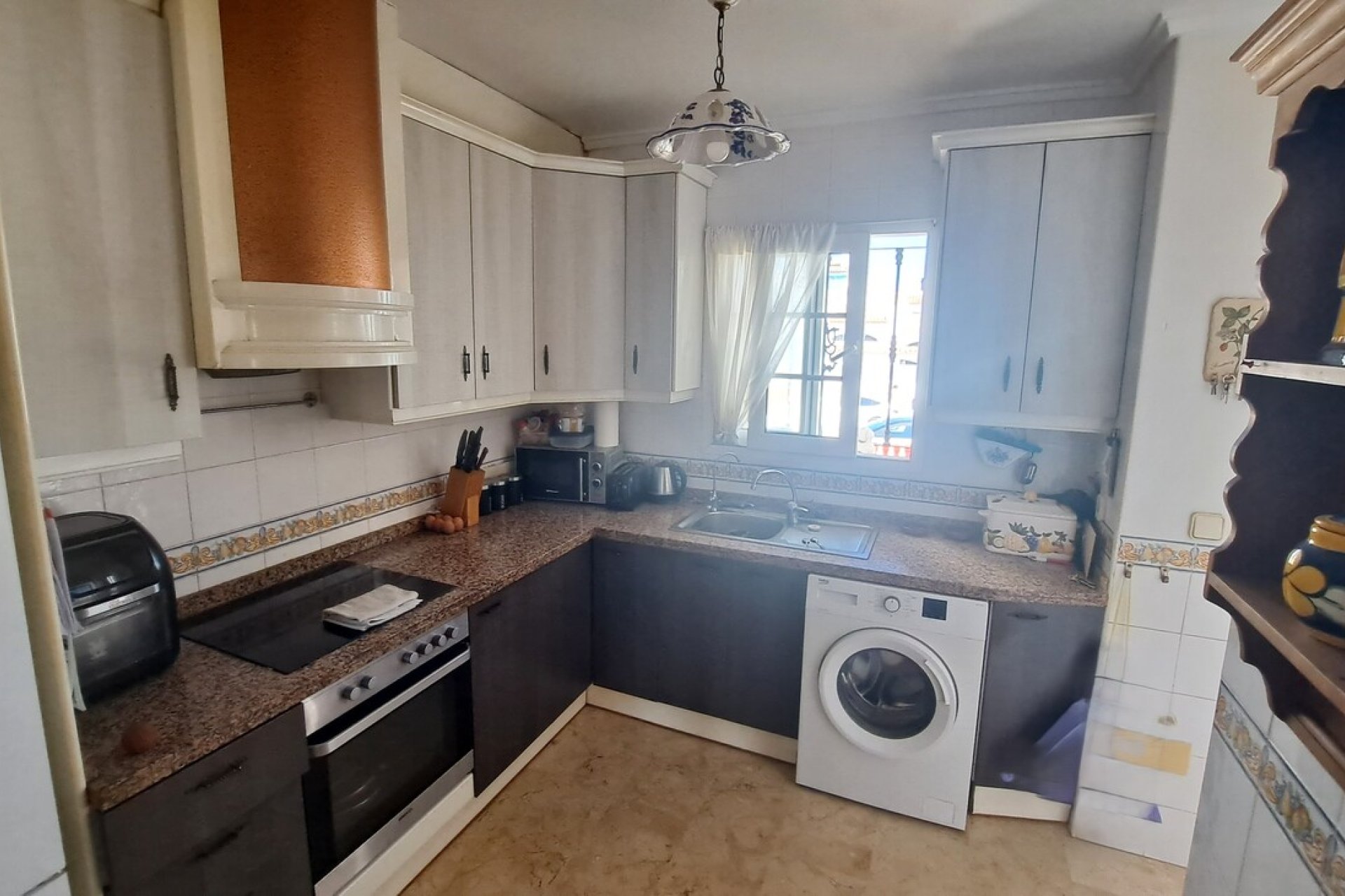 Herverkoop - Town House -
Los Dolses - Inland