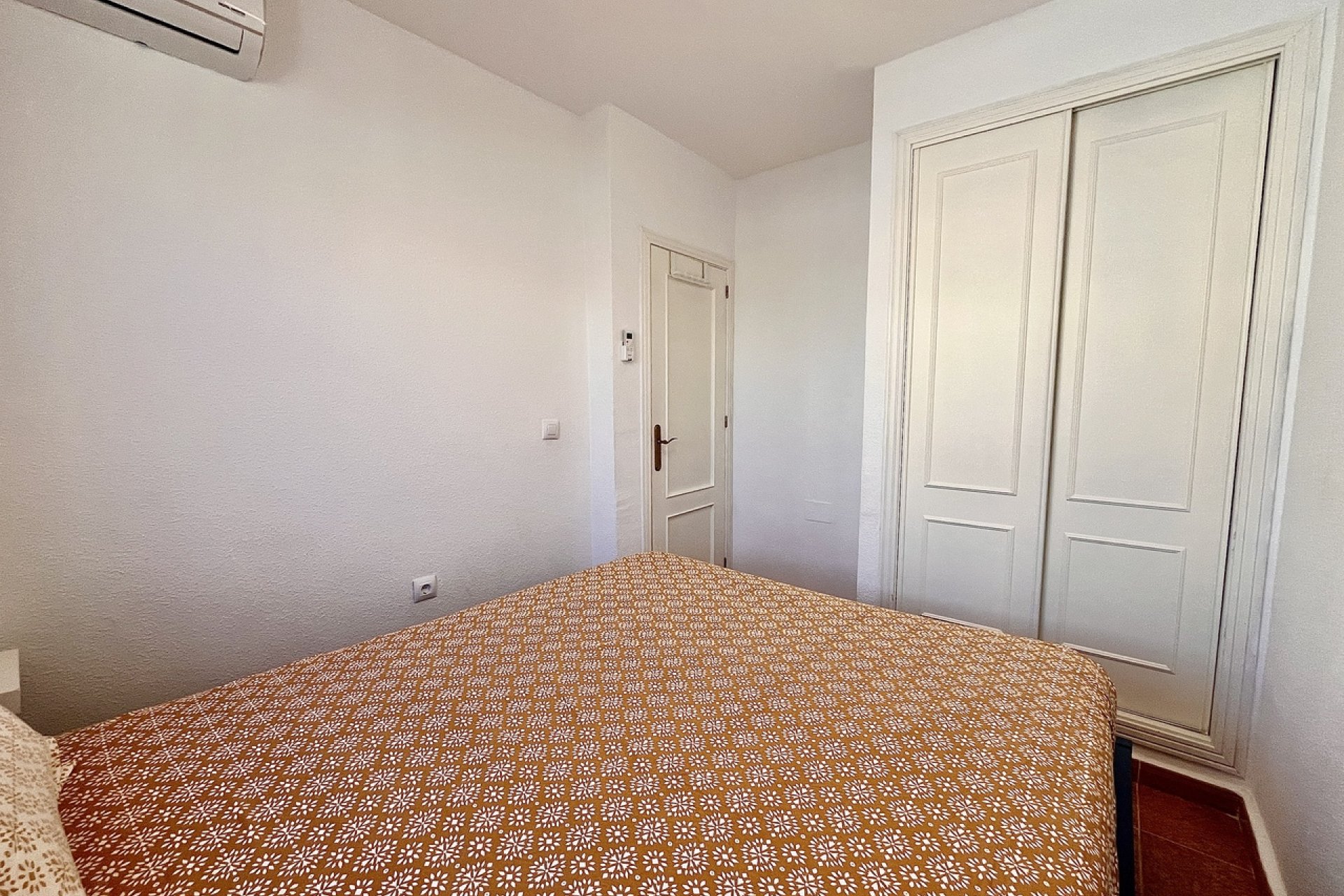 Herverkoop - Town House -
Los Montesinos - Costa Blanca