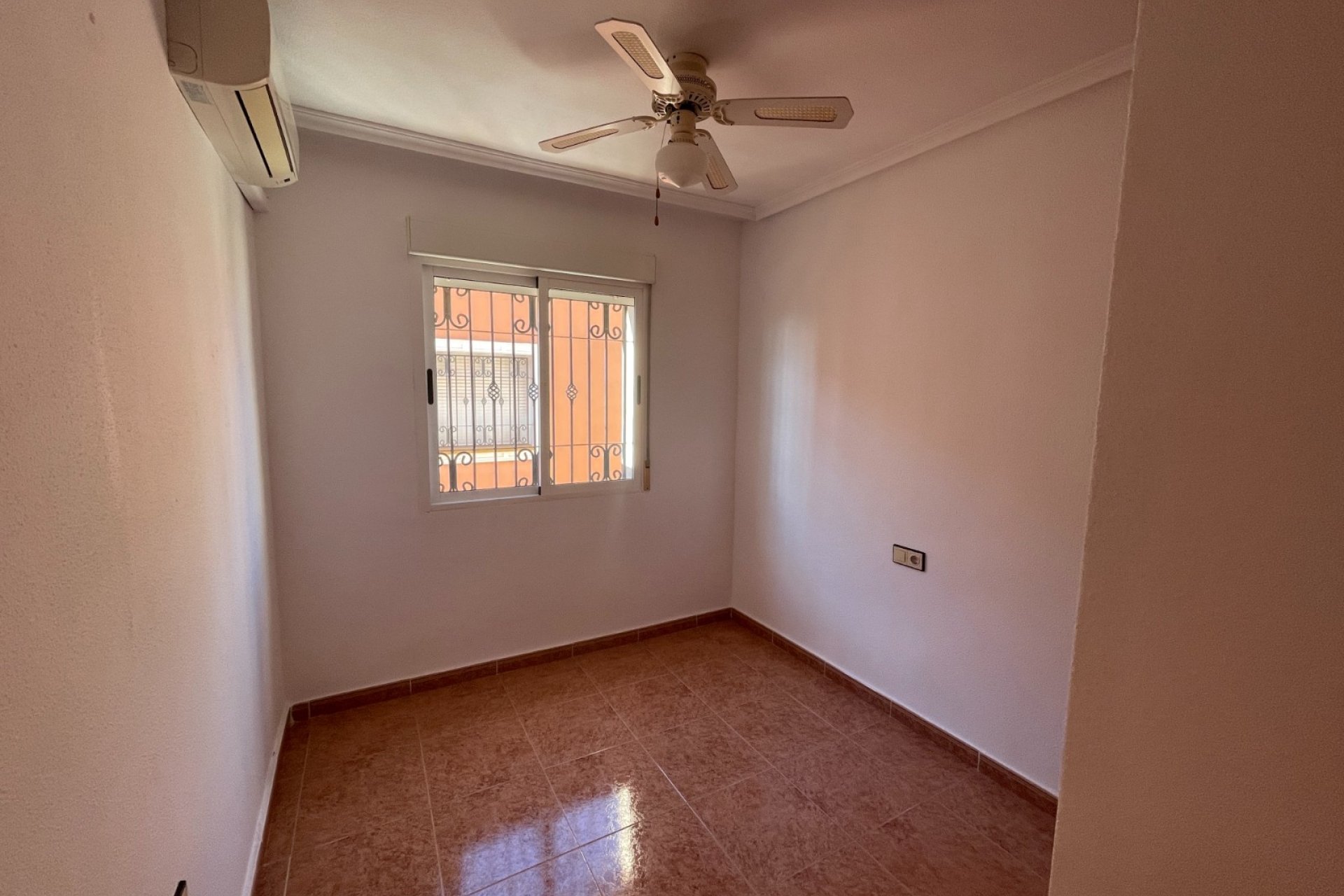 Herverkoop - Town House -
Los Montesinos - Costa Blanca