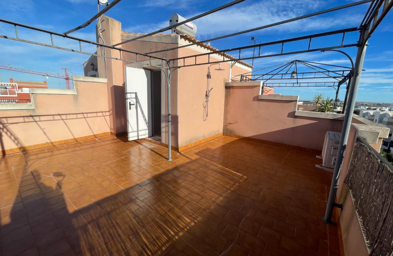 Herverkoop - Town House -
Los Montesinos - Costa Blanca