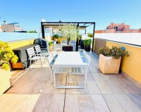 Herverkoop - Town House -
Los Montesinos - Costa Blanca