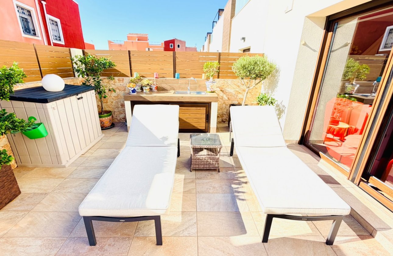 Herverkoop - Town House -
Los Montesinos - Costa Blanca