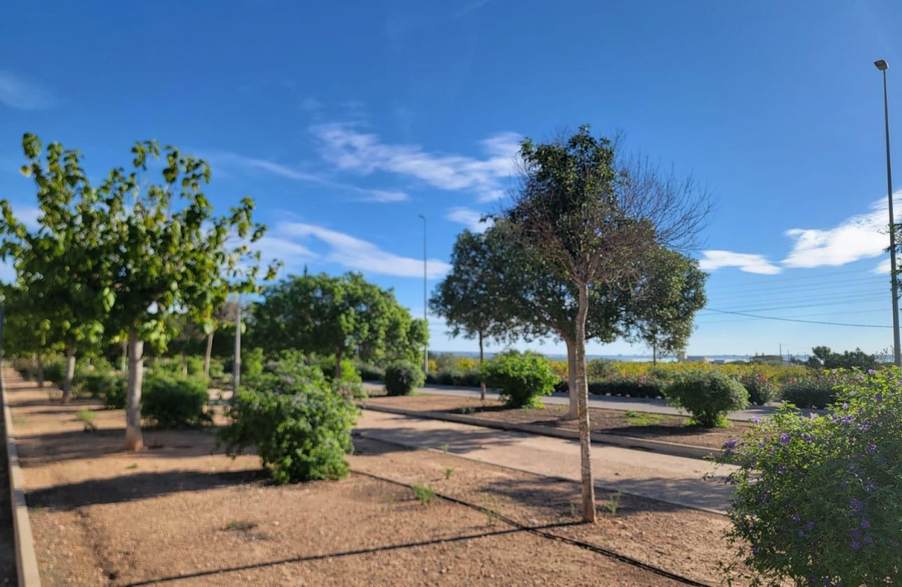 Herverkoop - Town House -
Los Montesinos - Los Montesinos - Urb. La Herrada