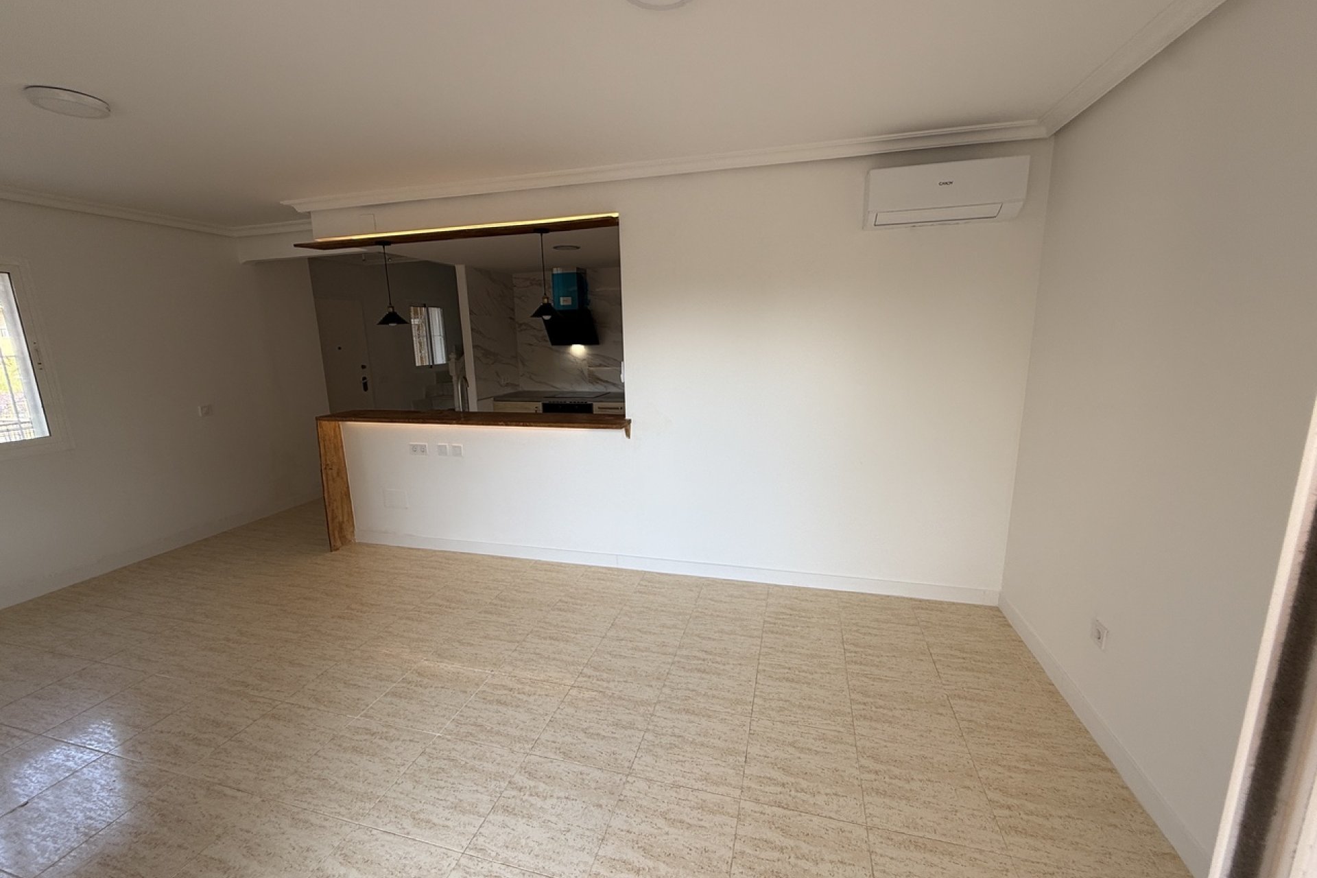 Herverkoop - Town House -
Mil Palmeras - Costa Blanca