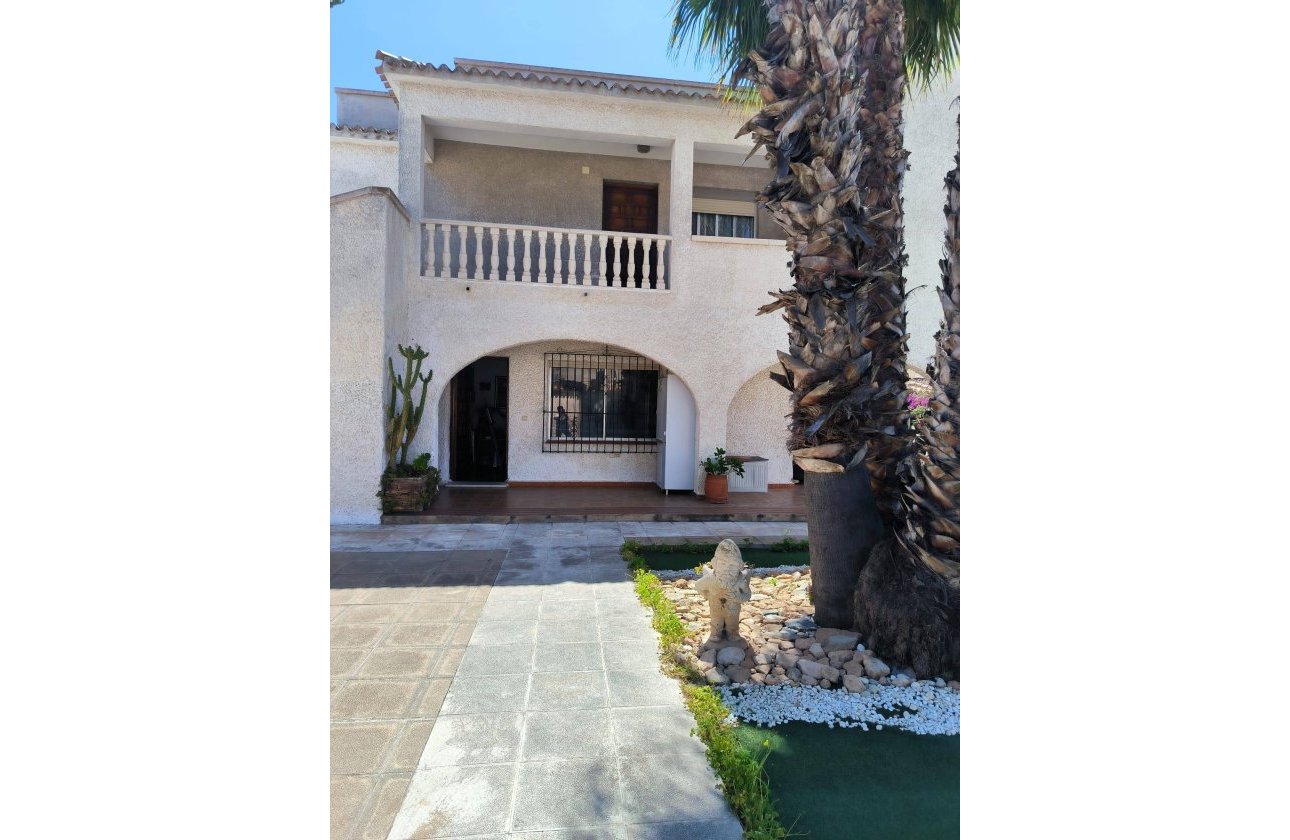 Herverkoop - Town House -
Orihuela Costa - Cabo Roig
