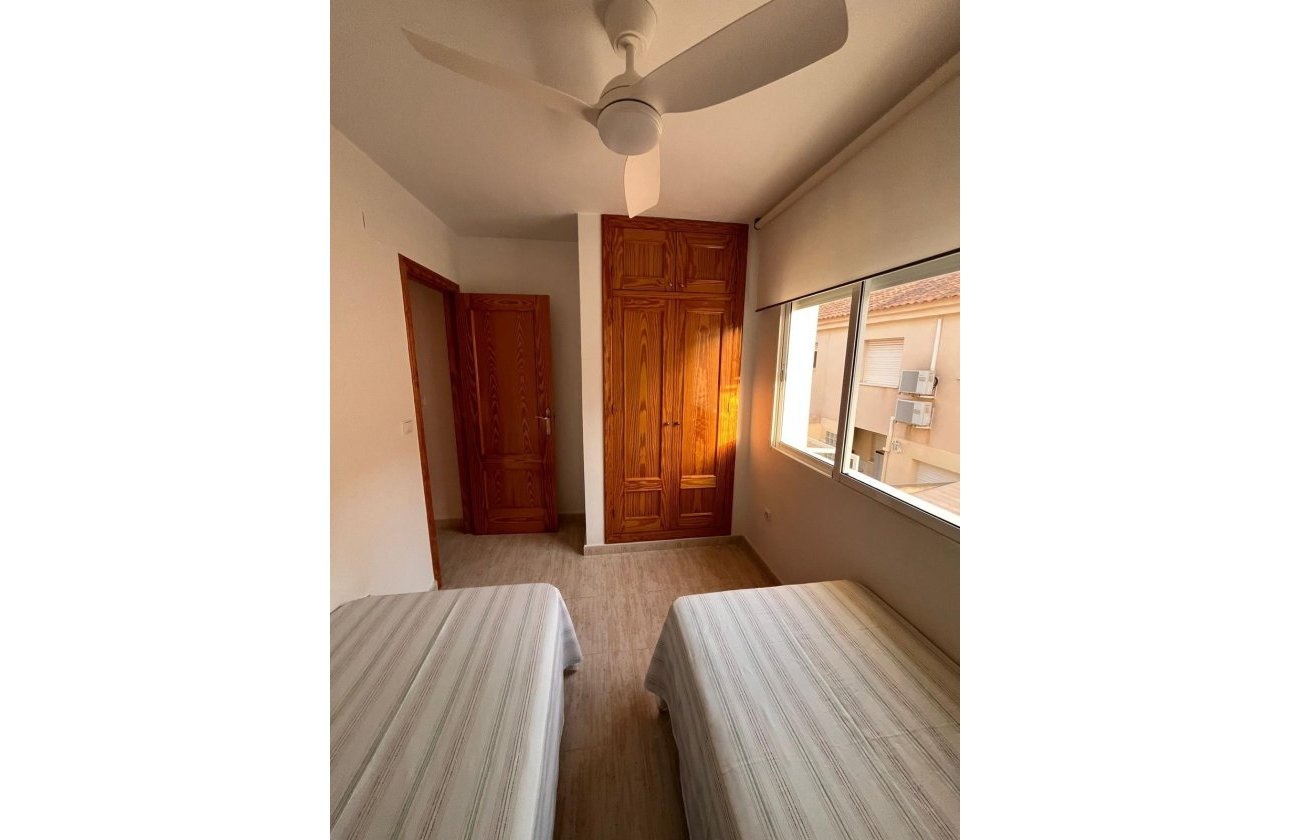 Herverkoop - Town House -
Orihuela Costa - Campoamor