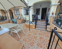 Herverkoop - Town House -
Orihuela Costa - Costa Blanca