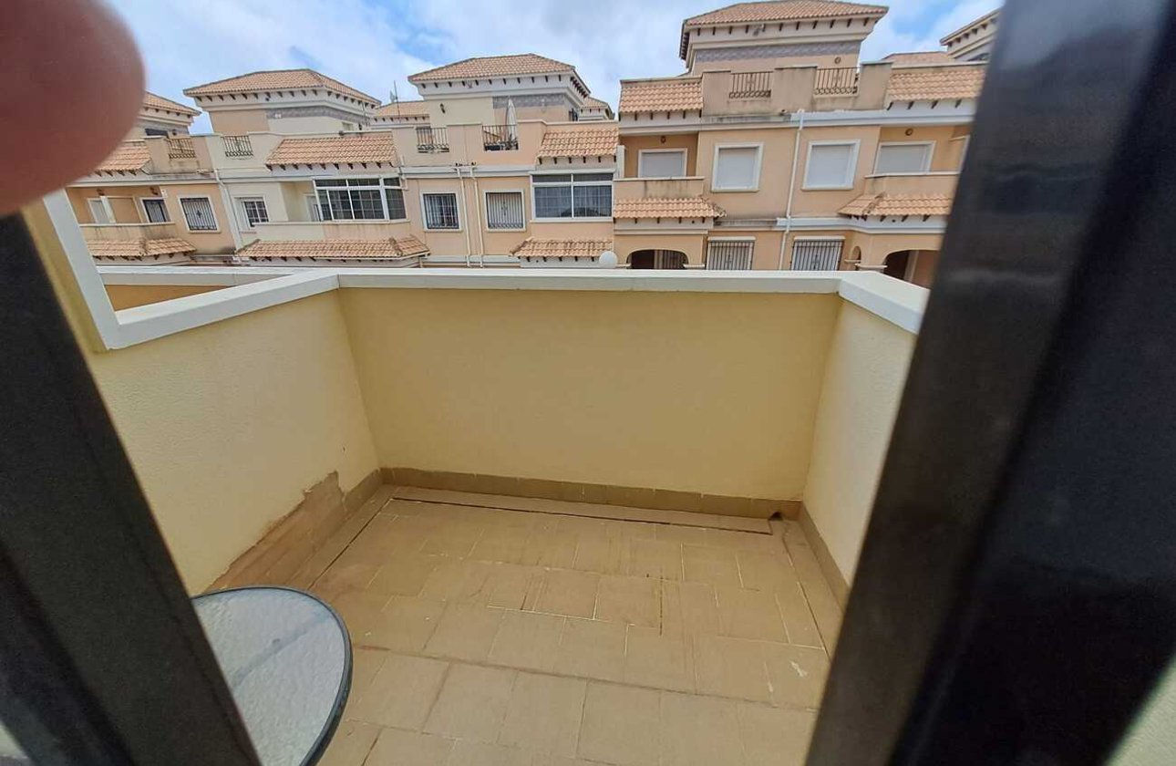 Herverkoop - Town House -
Orihuela Costa - Costa Blanca