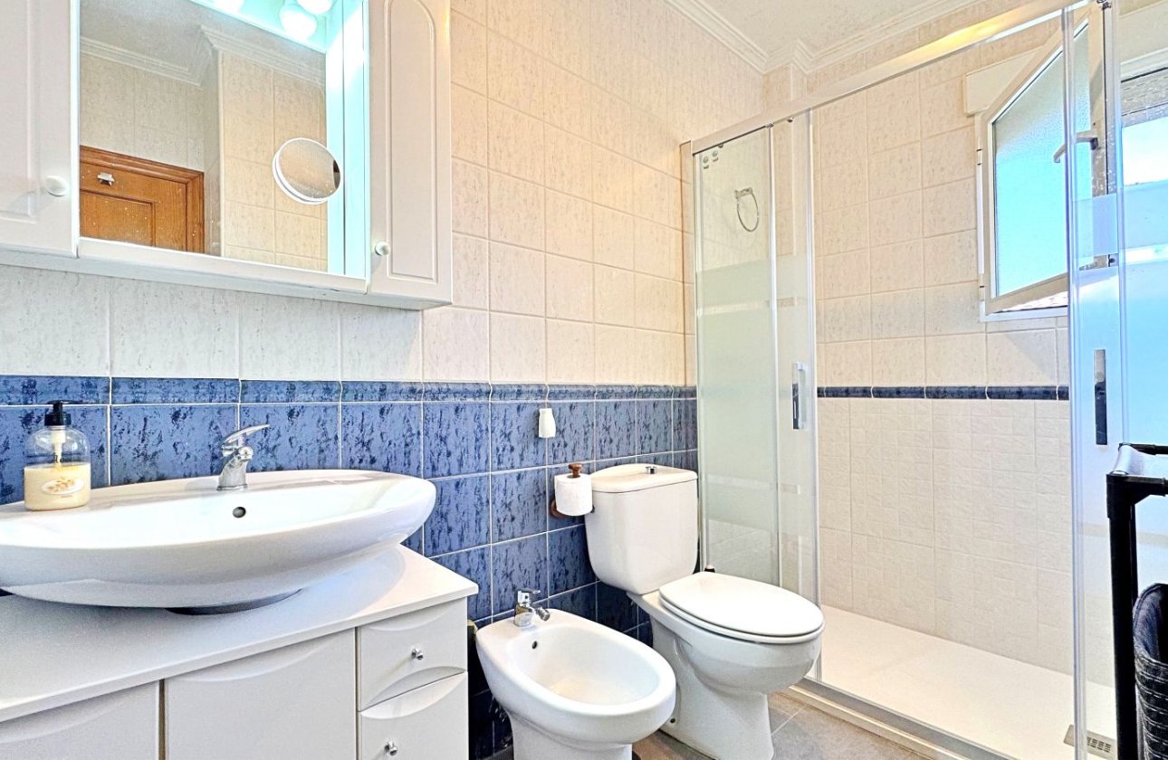 Herverkoop - Town House -
Orihuela Costa - Costa Blanca