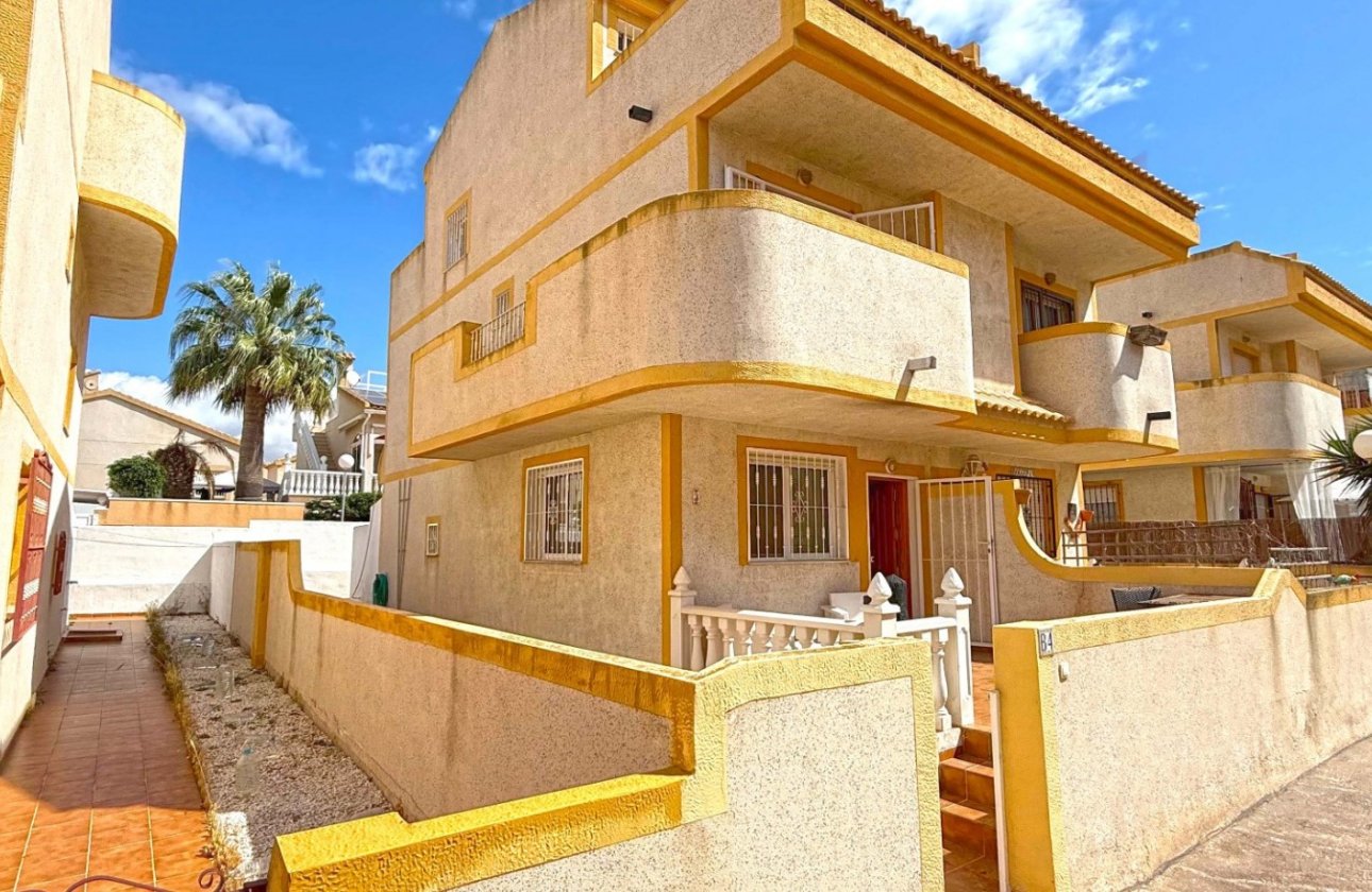 Herverkoop - Town House -
Orihuela Costa - Costa Blanca