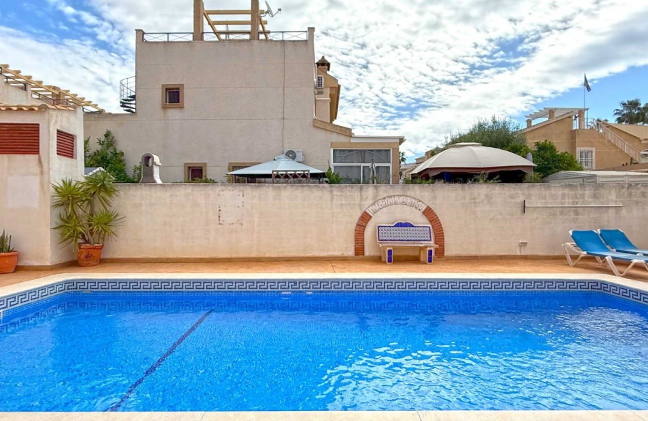 Herverkoop - Town House -
Orihuela Costa - Costa Blanca