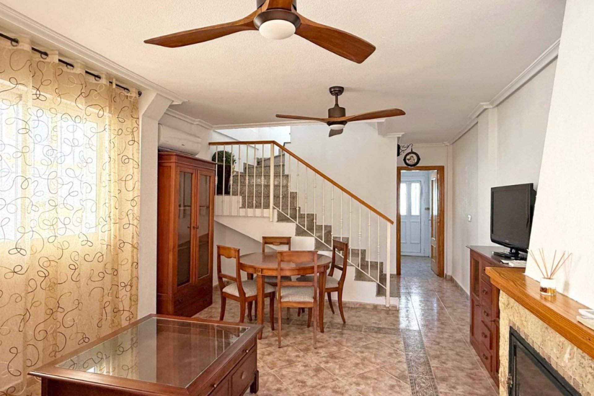 Herverkoop - Town House -
Orihuela Costa - Costa Blanca