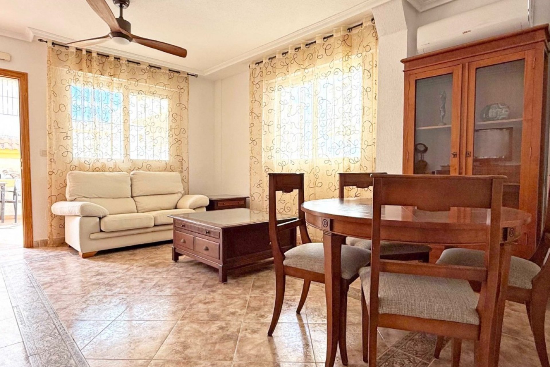 Herverkoop - Town House -
Orihuela Costa - Costa Blanca