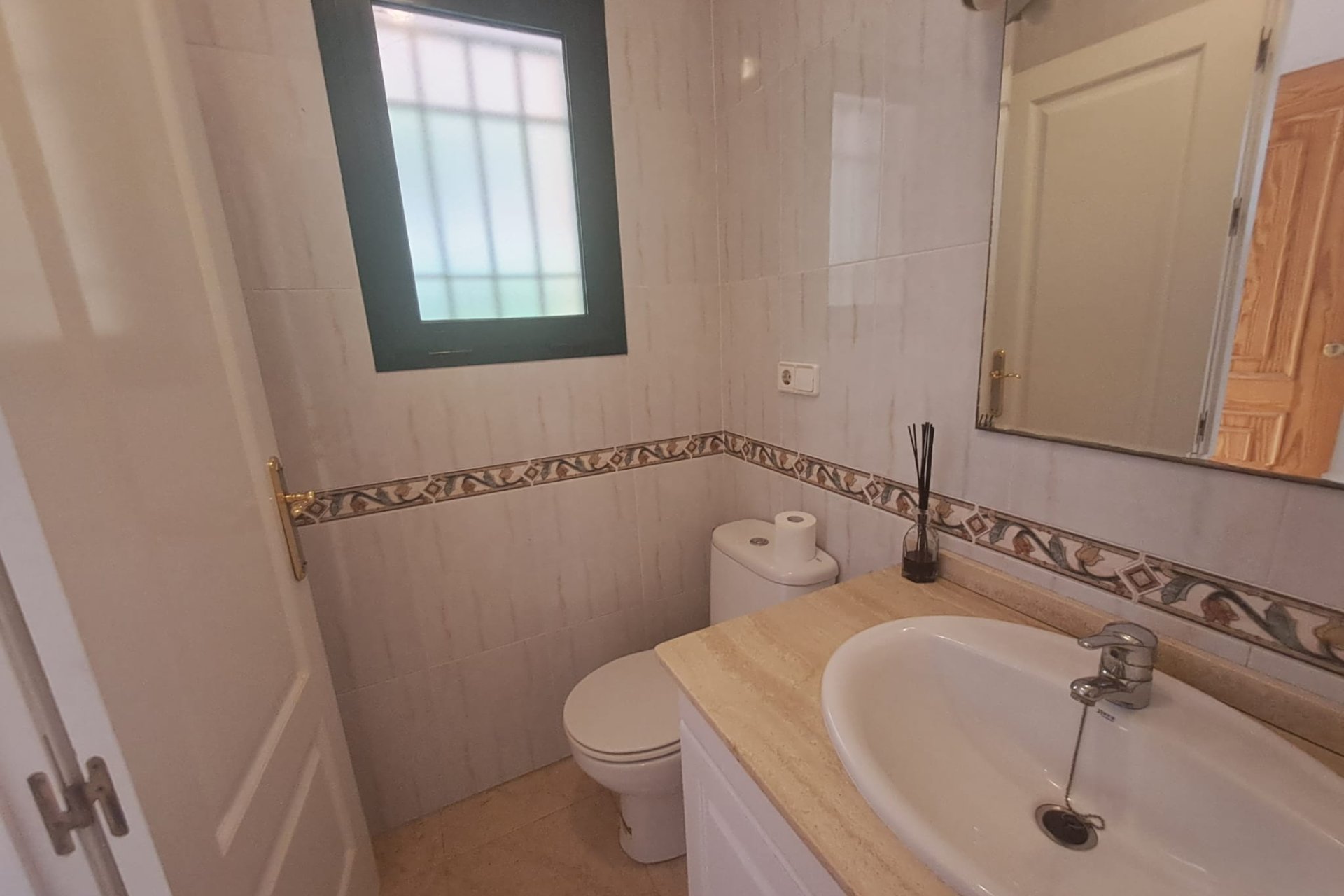 Herverkoop - Town House -
Orihuela Costa - Costa Blanca