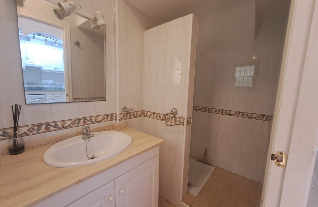 Herverkoop - Town House -
Orihuela Costa - Costa Blanca