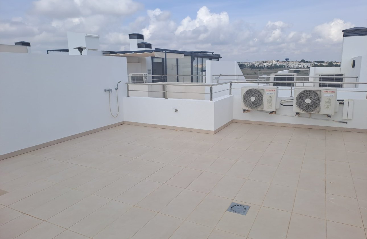 Herverkoop - Town House -
Orihuela Costa - Costa Blanca