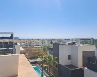 Herverkoop - Town House -
Orihuela Costa - Costa Blanca