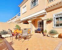 Herverkoop - Town House -
Orihuela Costa - Costa Blanca