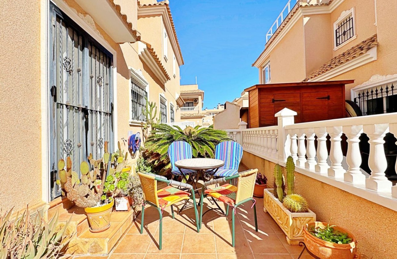 Herverkoop - Town House -
Orihuela Costa - Costa Blanca
