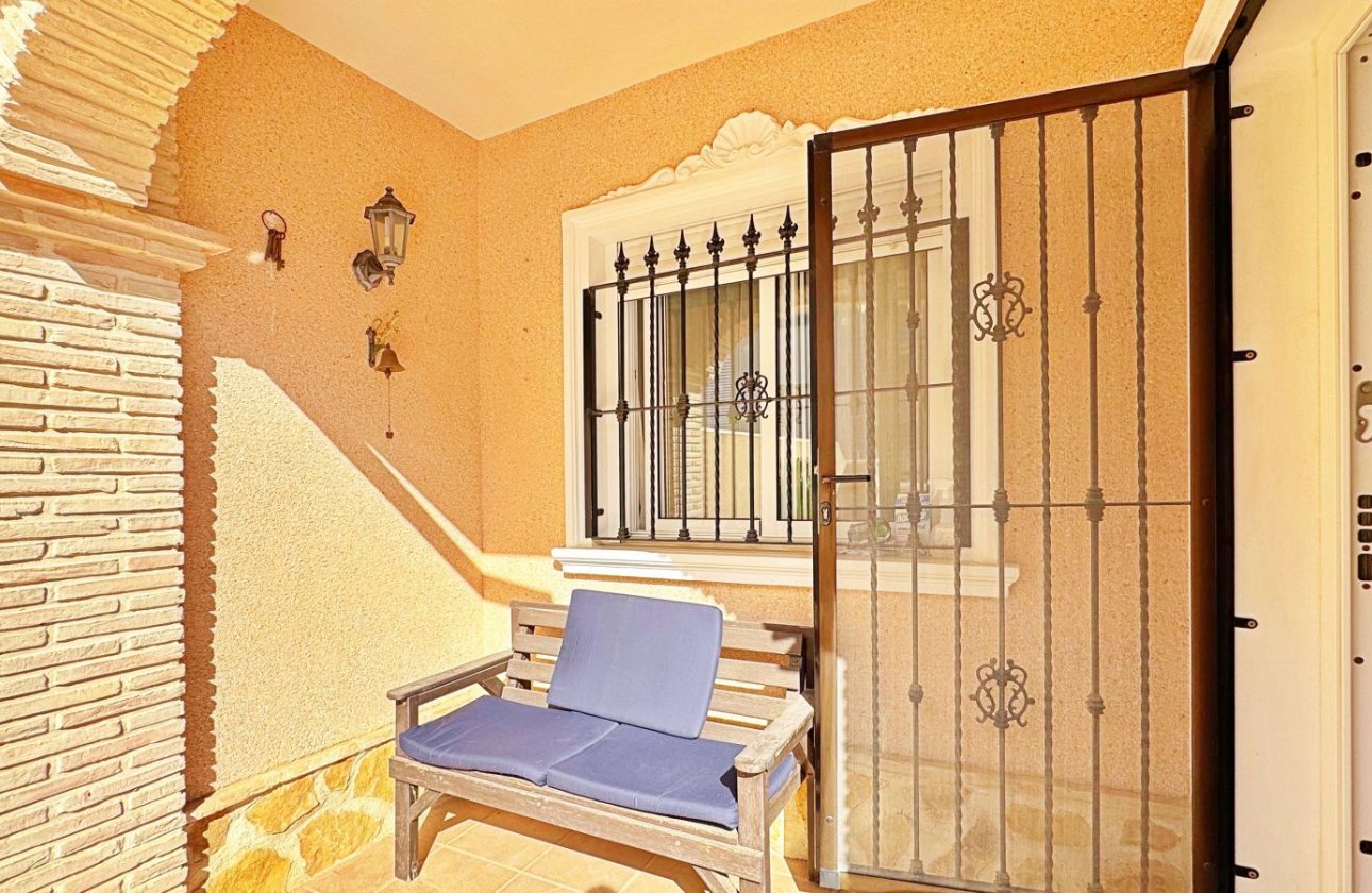Herverkoop - Town House -
Orihuela Costa - Costa Blanca