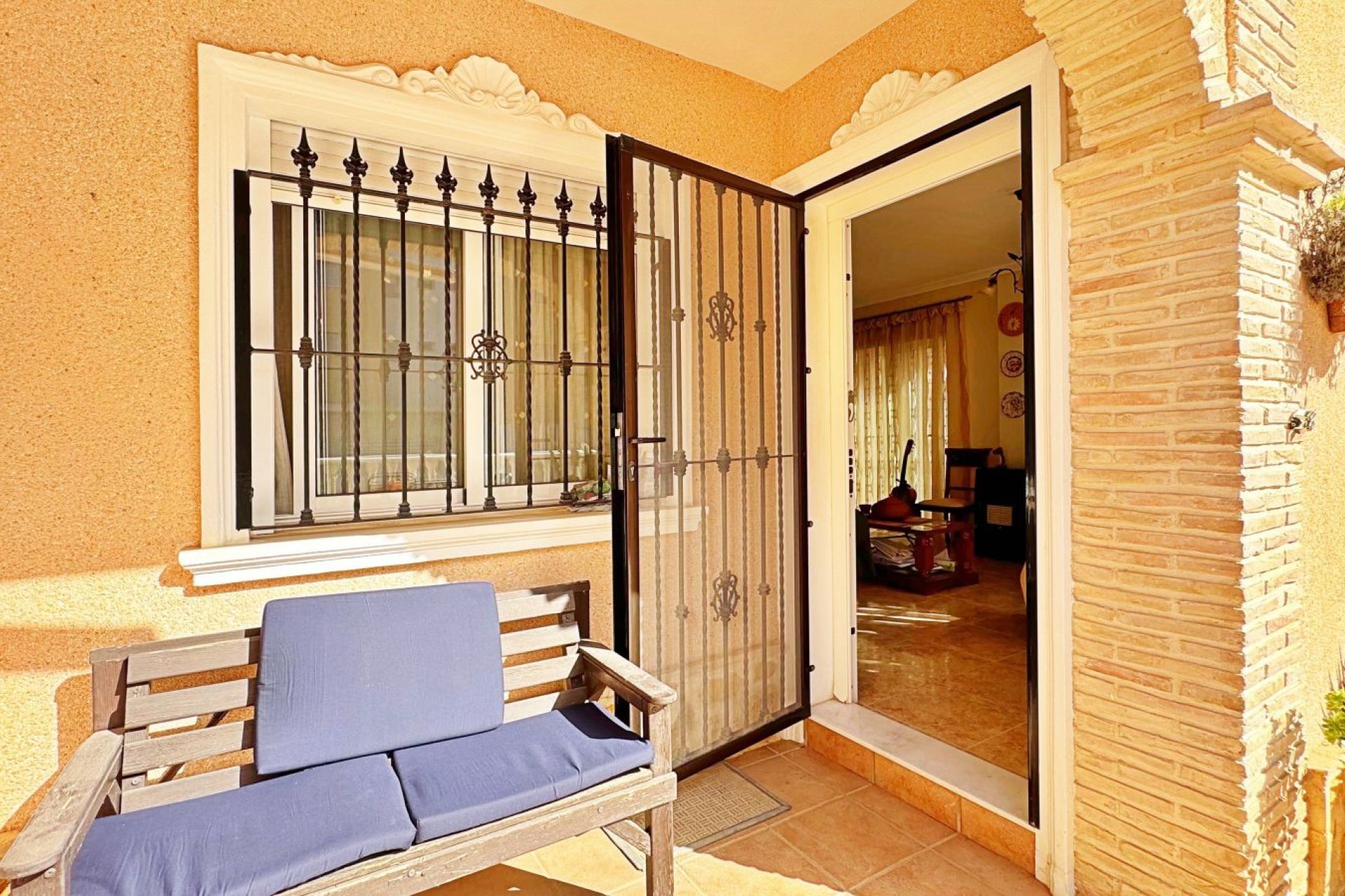 Herverkoop - Town House -
Orihuela Costa - Costa Blanca