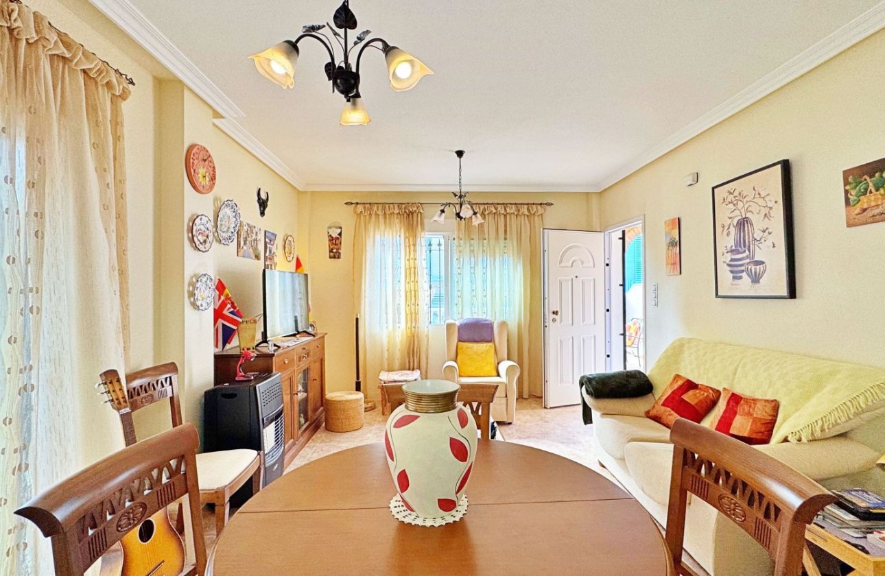 Herverkoop - Town House -
Orihuela Costa - Costa Blanca