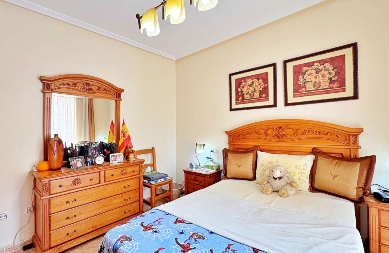 Herverkoop - Town House -
Orihuela Costa - Costa Blanca