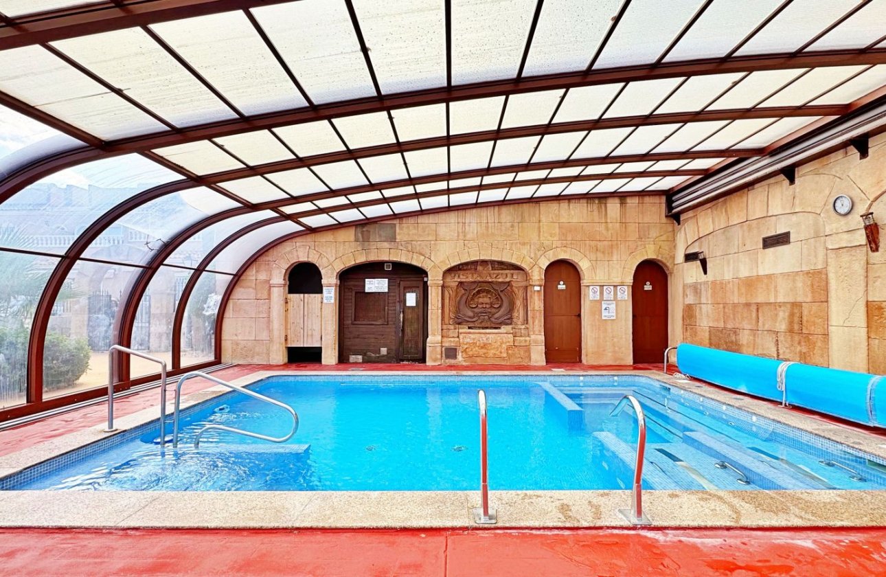 Herverkoop - Town House -
Orihuela Costa - Costa Blanca