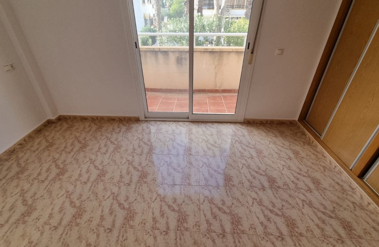 Herverkoop - Town House -
Orihuela Costa - Costa Blanca