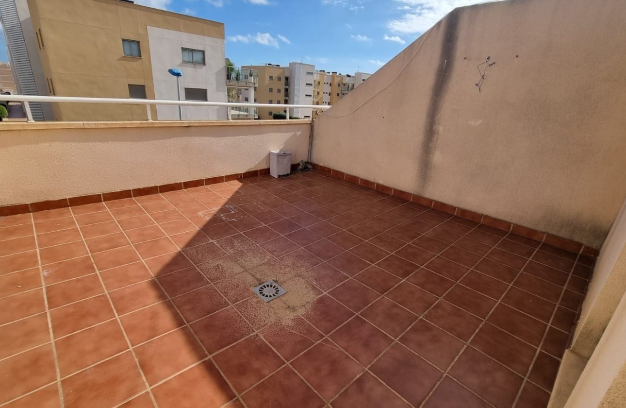 Herverkoop - Town House -
Orihuela Costa - Costa Blanca