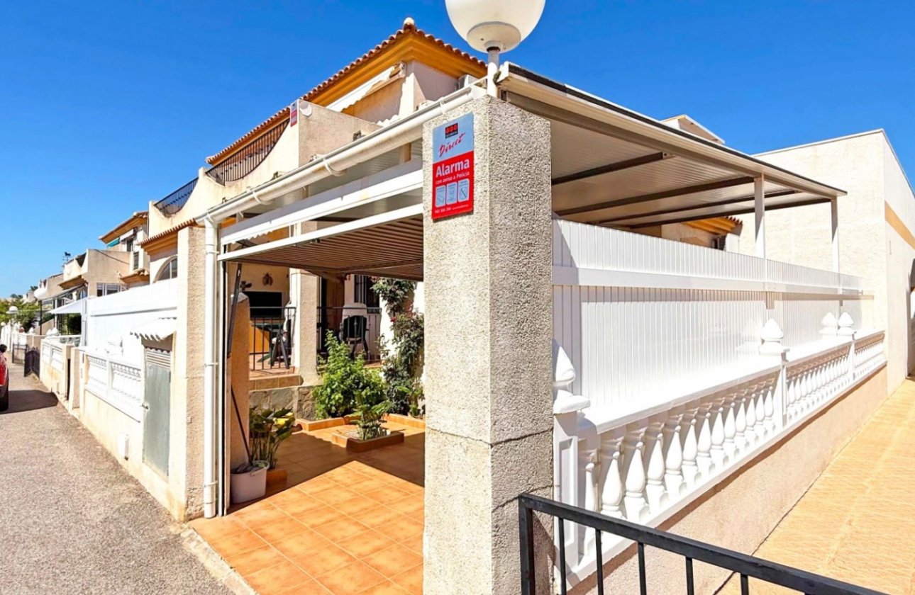Herverkoop - Town House -
Orihuela Costa - Costa Blanca