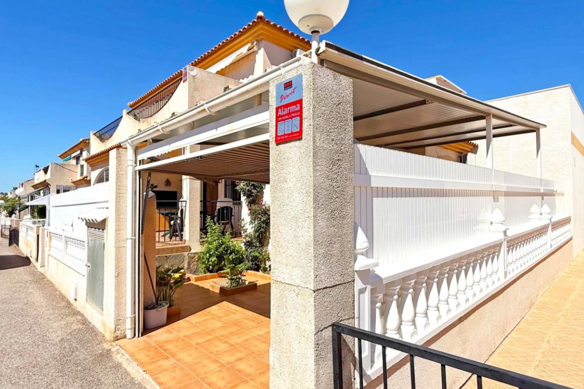 Herverkoop - Town House -
Orihuela Costa - Costa Blanca