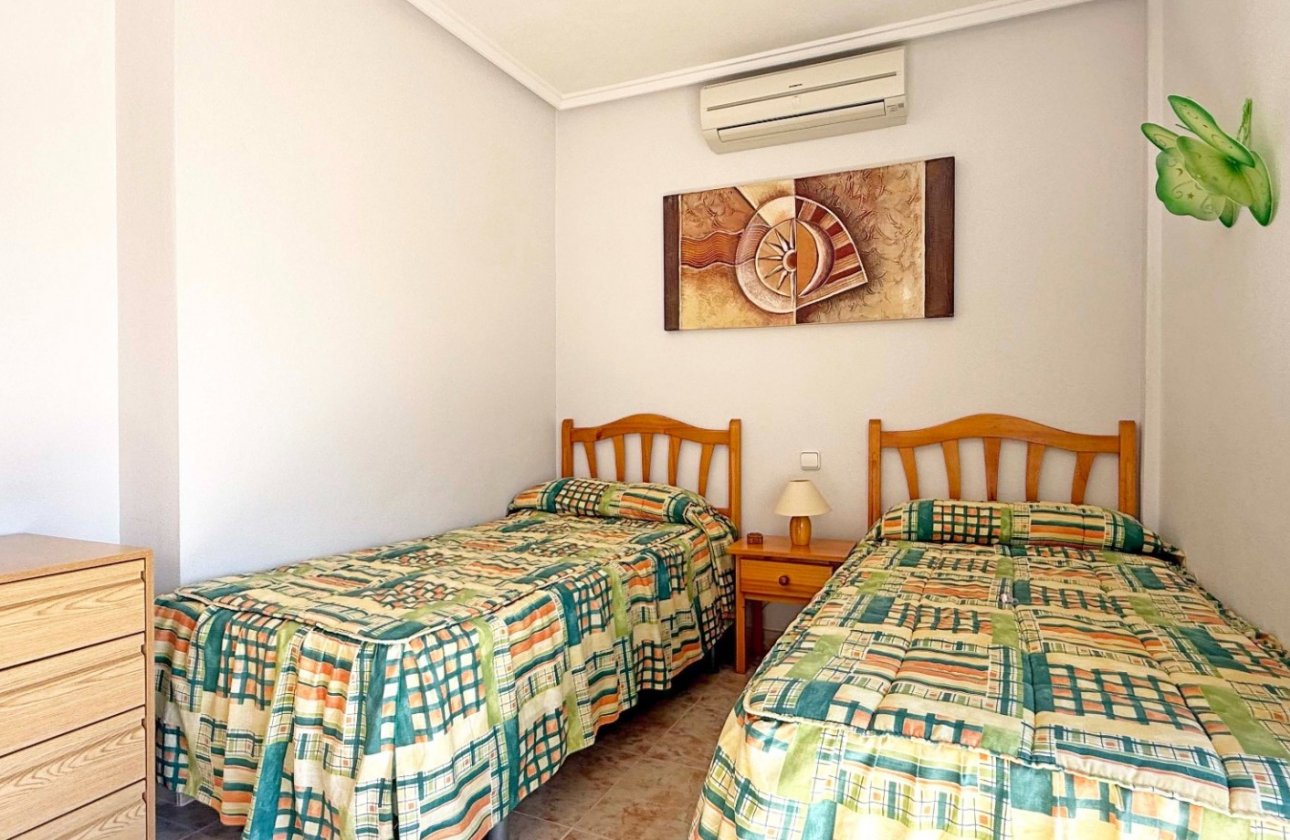 Herverkoop - Town House -
Orihuela Costa - Costa Blanca