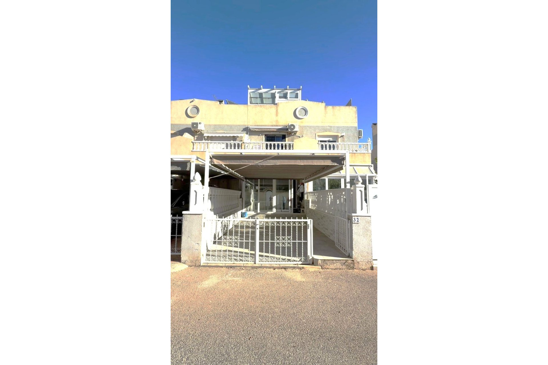 Herverkoop - Town House -
Orihuela Costa - Costa Blanca