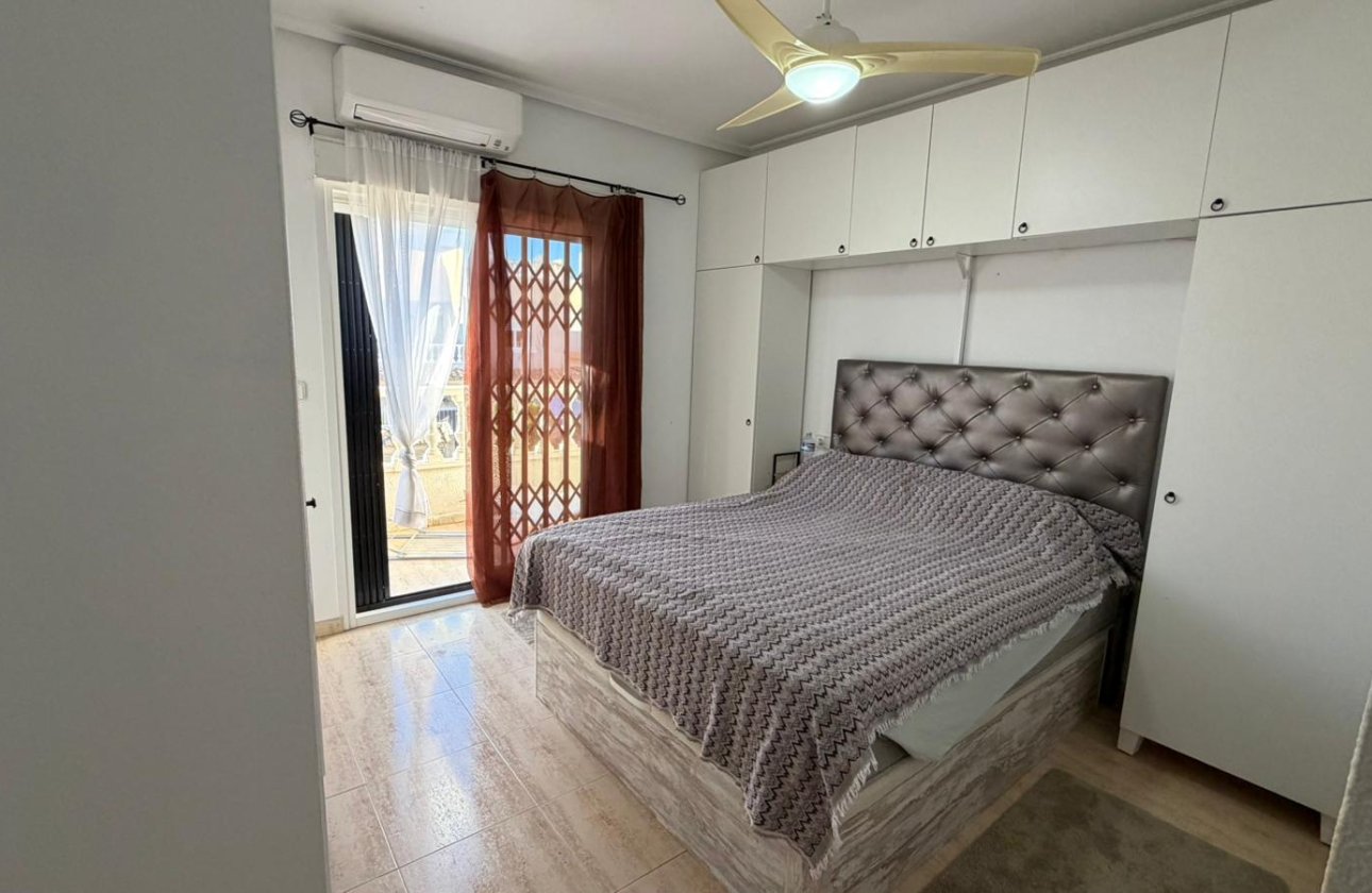 Herverkoop - Town House -
Orihuela Costa - Costa Blanca