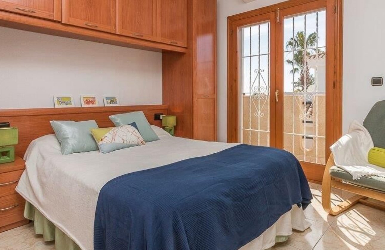 Herverkoop - Town House -
Orihuela Costa - Costa Blanca