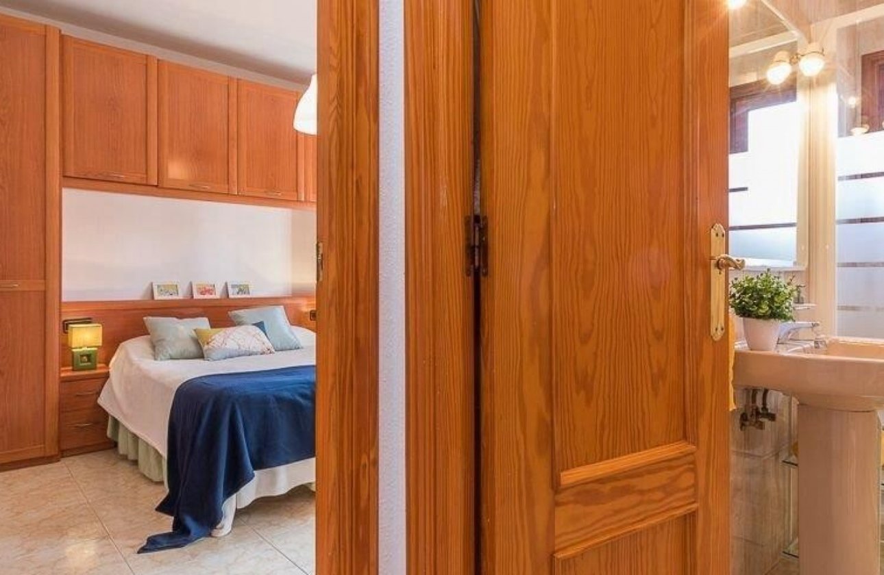 Herverkoop - Town House -
Orihuela Costa - Costa Blanca