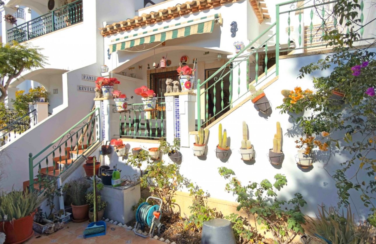 Herverkoop - Town House -
Orihuela Costa - Costa Blanca