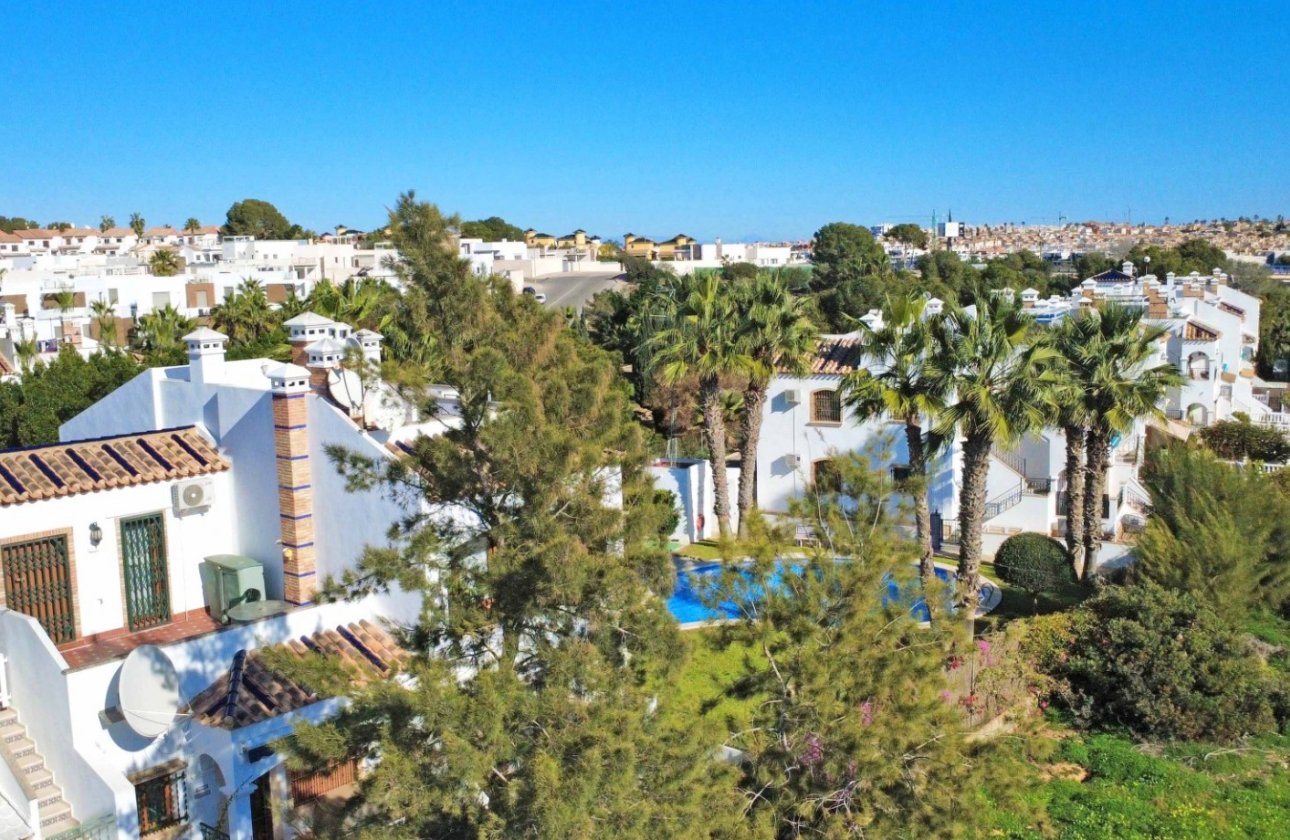 Herverkoop - Town House -
Orihuela Costa - Costa Blanca