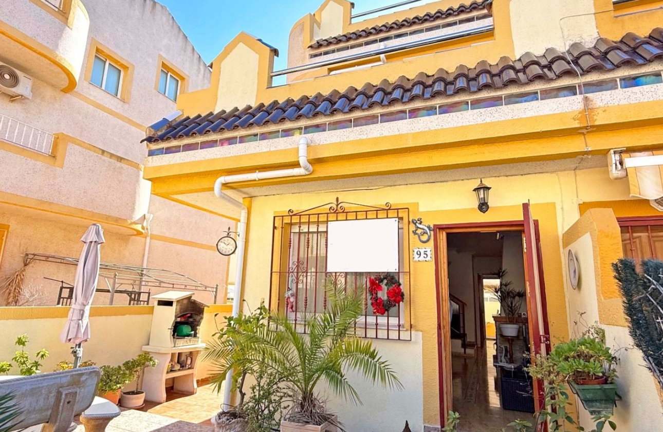 Herverkoop - Town House -
Orihuela Costa - Costa Blanca