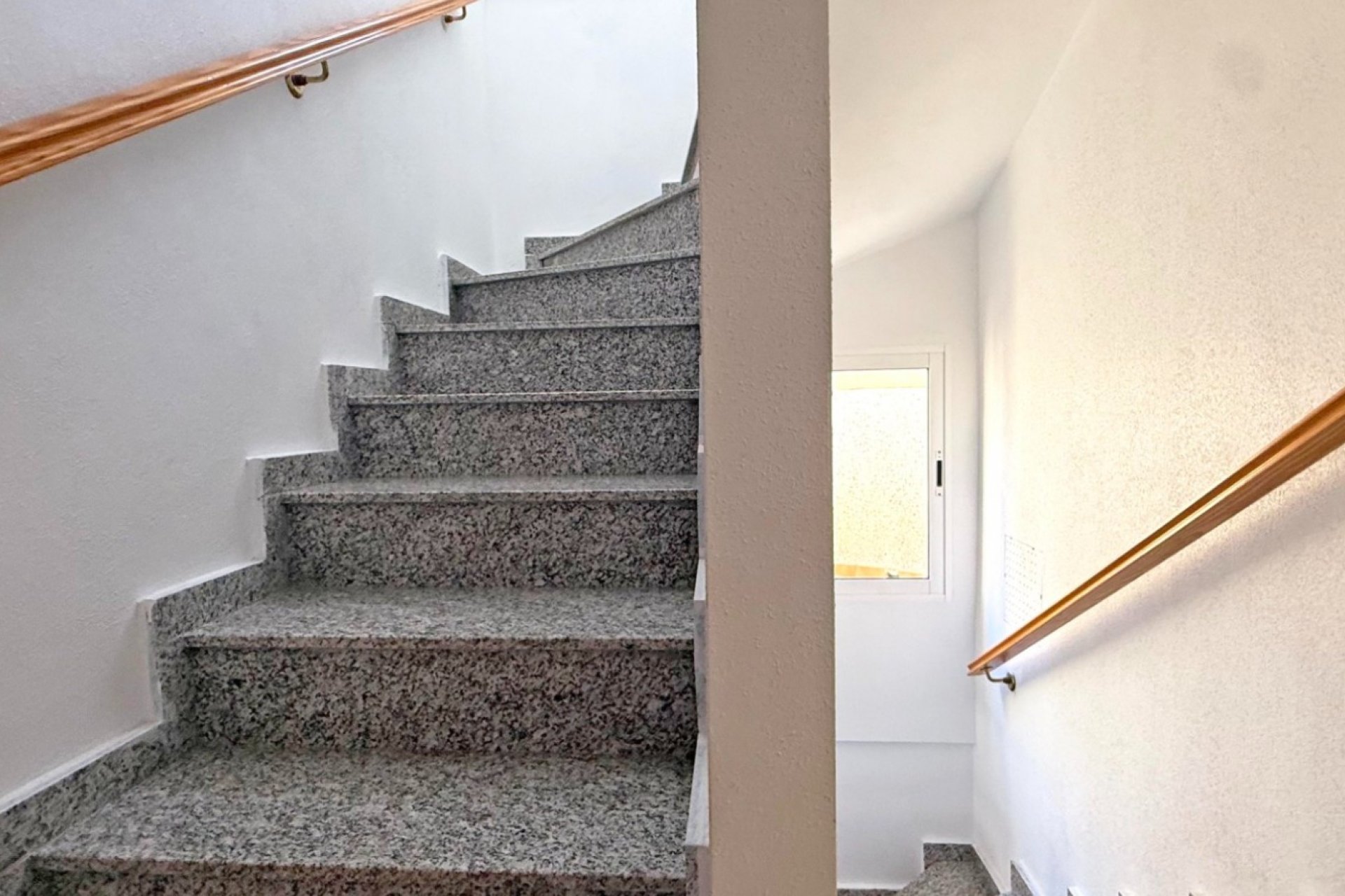 Herverkoop - Town House -
Orihuela Costa - Costa Blanca