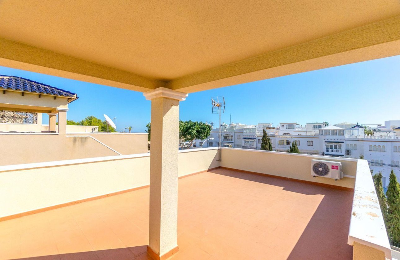 Herverkoop - Town House -
Orihuela Costa - Costa Blanca
